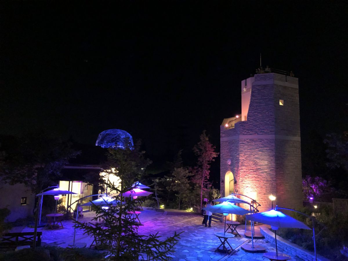 Summer Lighting Night Café