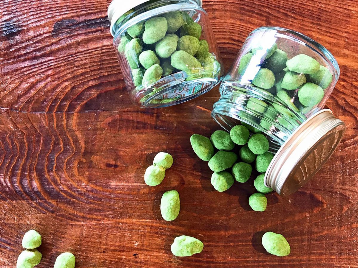 きりん商店の抹茶を使ったアーモンドとヘーゼルナッツの抹茶ショコラ（1瓶850円）