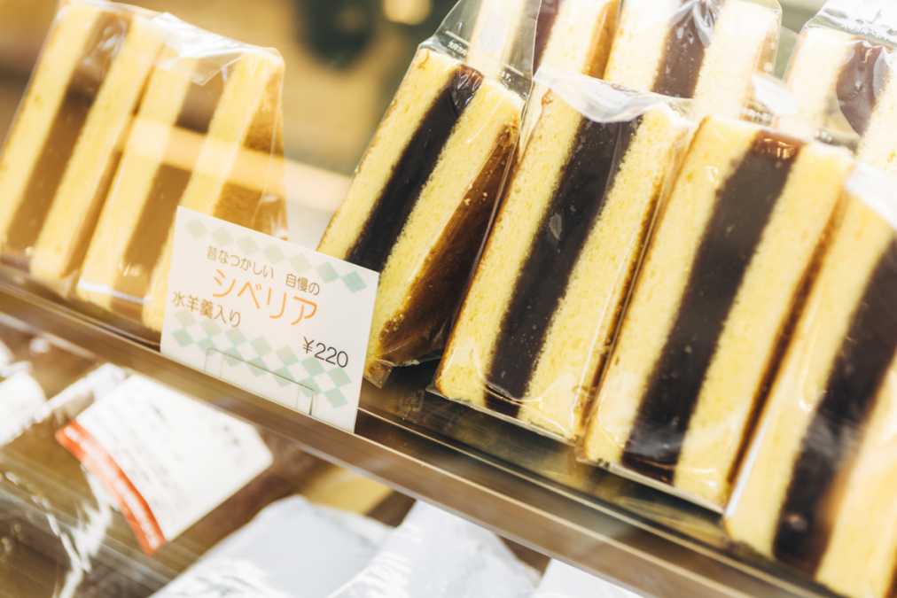 シベリア220円は創業当時から販売しており、ご近所さんに人気