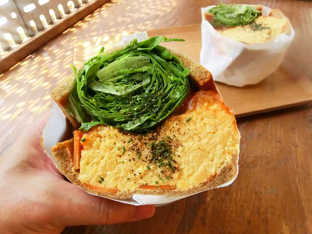 もはやパンで挟んだサラダ級！元祖“萌え断”のサンドイッチ専門店「POTASTA」