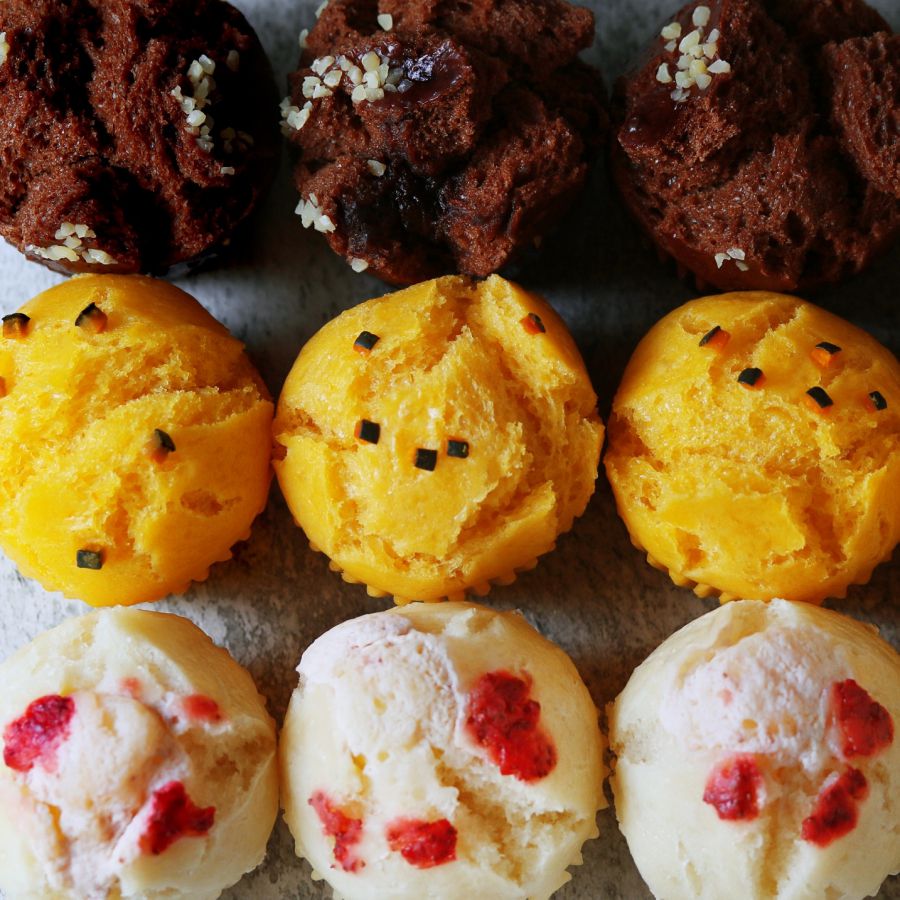 ビーガンチョコ 300円、ソイパンプキン 300円、いちごクリチ 320円