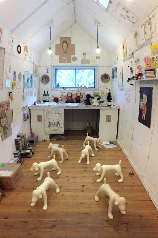 奈良さん作品/『My Drawing Room』2004年8月〜 奈良美智 制作協力:graf