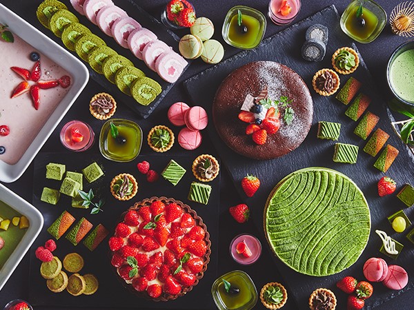 京都の休日は、いちごと抹茶の最強ホリデービュッフェでお楽しみ