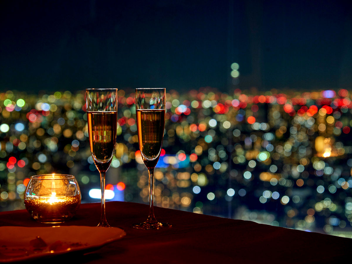 特別価格でご招待！地上210mの絶景フレンチランチ＆ディナー