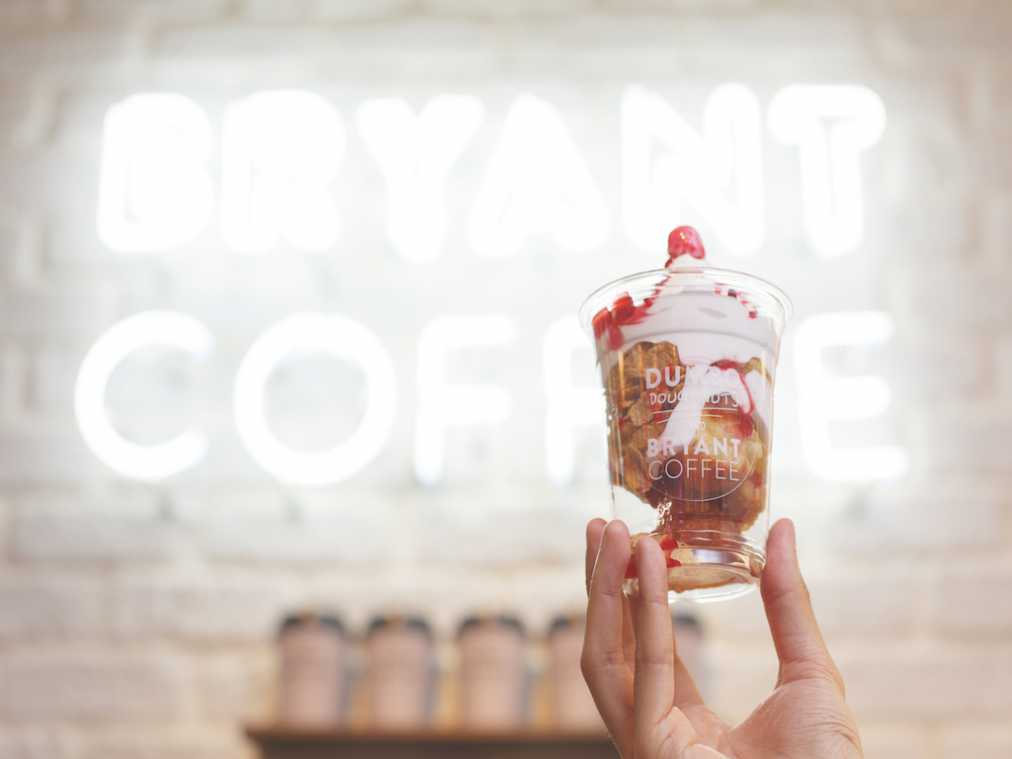 注目エリア・松陰神社前の人気店、「BRYANT COFFEE」の進化系ドーナッツに夢中