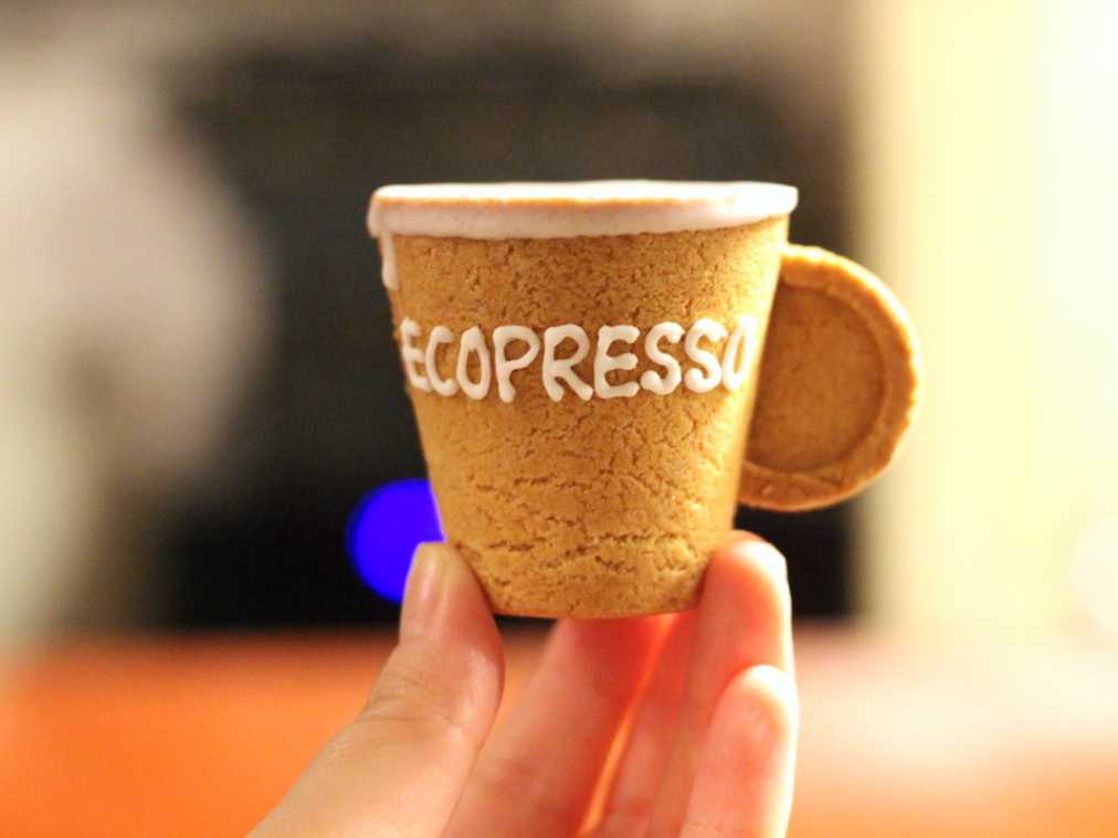 カップまでおいしい！キュートなクッキーカップの「エコプレッソ」