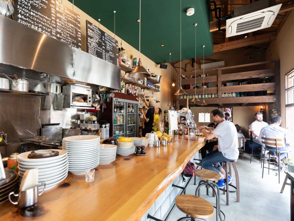 使い勝手バツグン！朝でも夜でも立ち寄りたい、京都の大人バル「IL ZaccaYa」