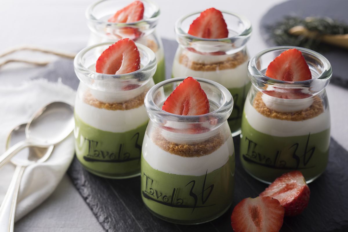 あまおうと八女茶プリン