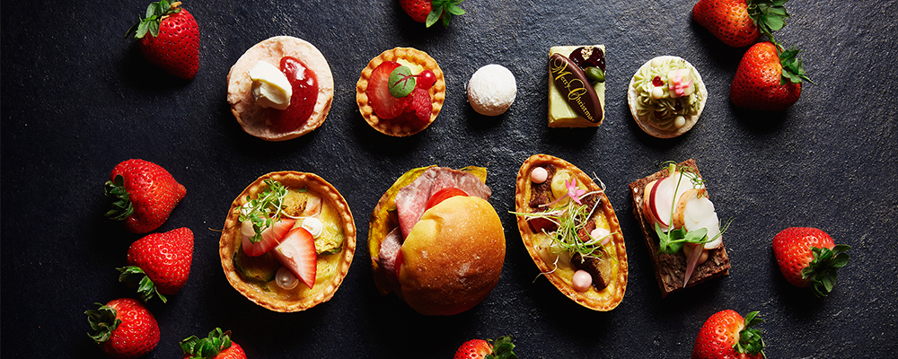 ストロベリー＆クリスマス アフタヌーンティー 4000円（税込・サービス料別）