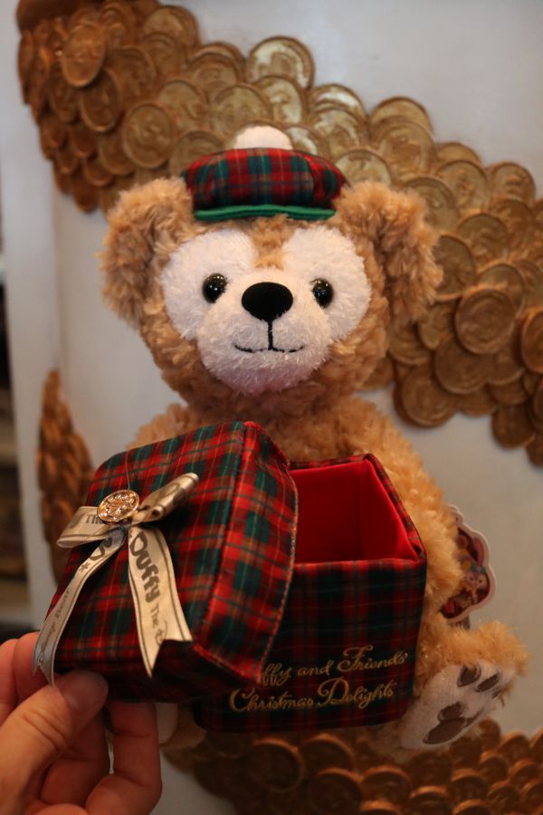新品❣️ダッフィー ミニぬいぐるみ＆タオルセット ハーバーサイド・クリスマス⭐️ ダッフィーとシェリーメイ ぬいぐるみ バッジ クリスマス 2013年