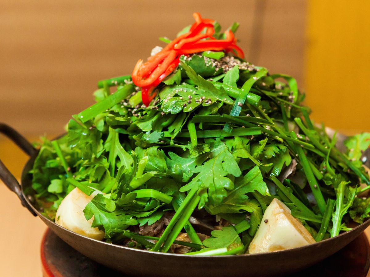 カムジャタン Sサイズ（1～2人前）1800円　※Mサイズ 2500円、Lサイズ 3400円