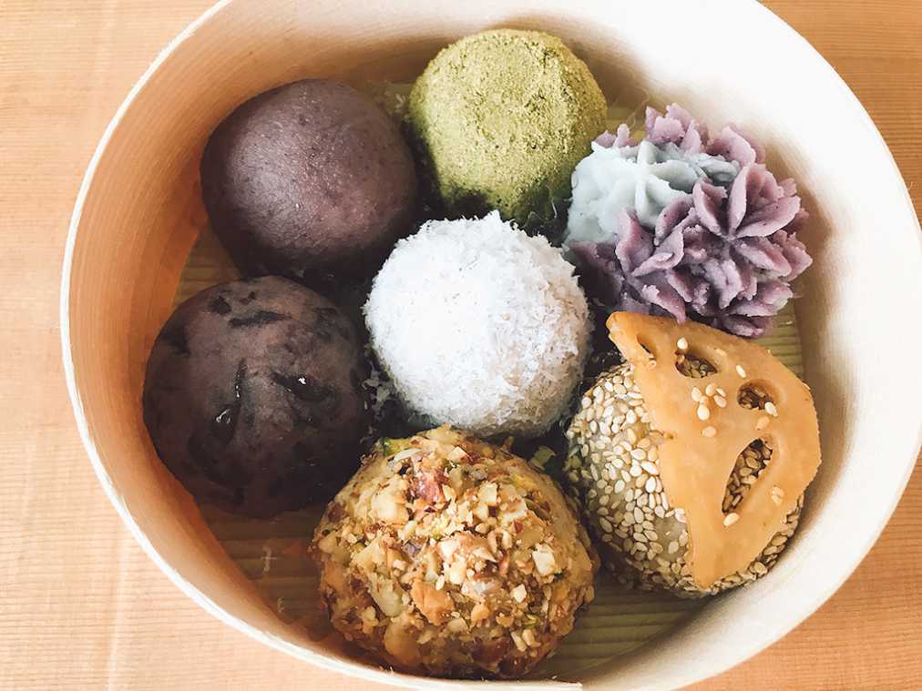 おはぎ 7個入り （写真は1760円）