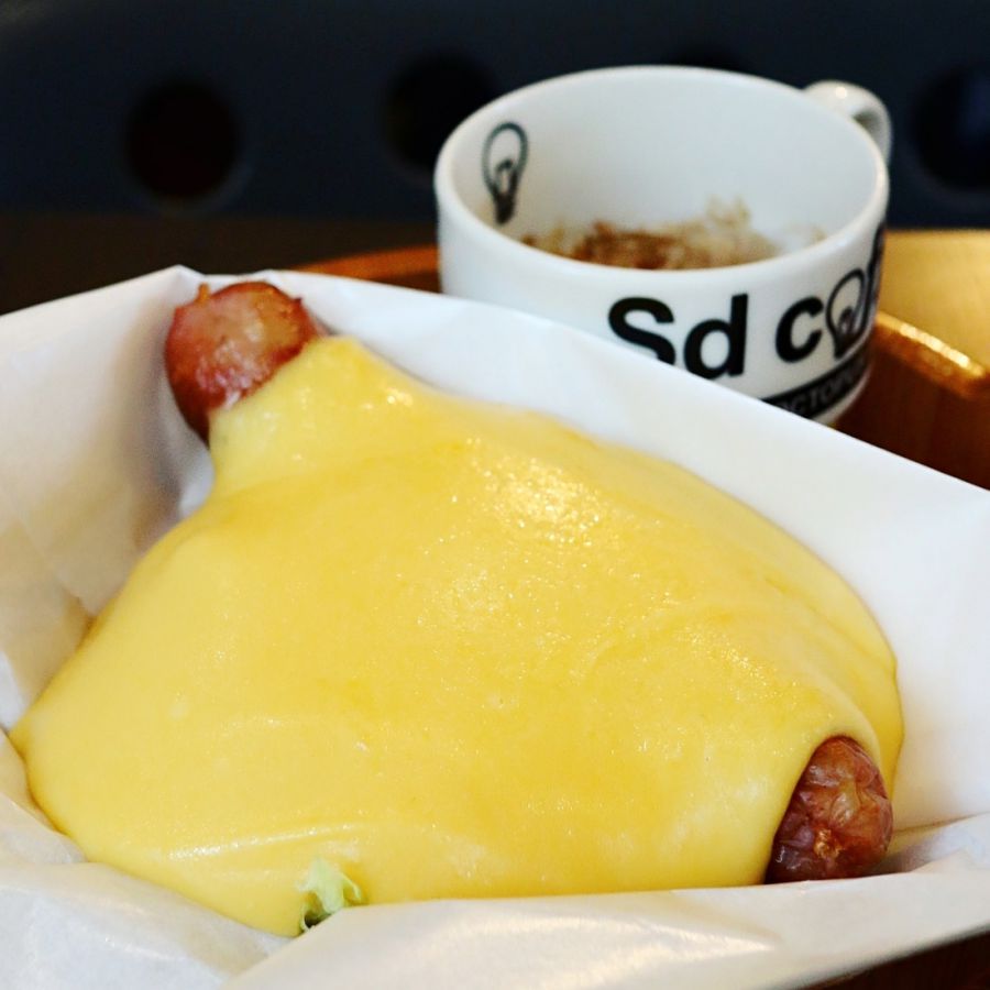 「OK！DOG スーパーめっちゃチーズ1300円（税別）」