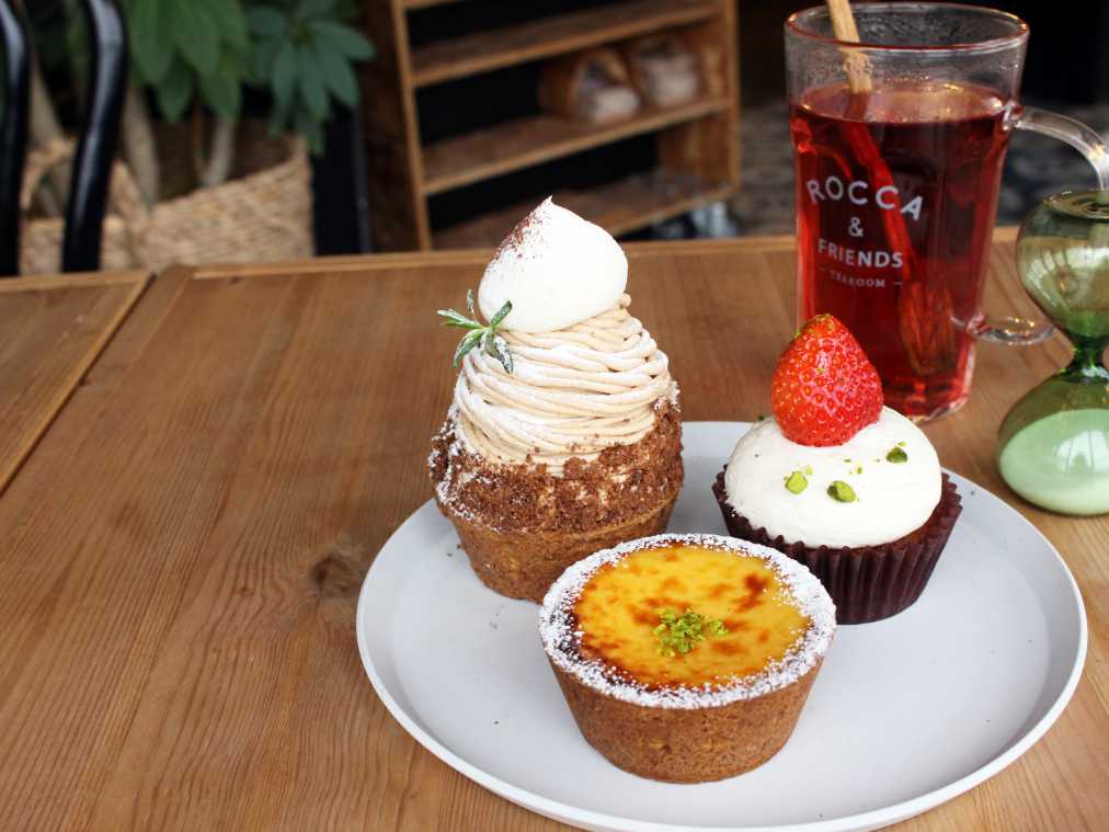 ビジュアルに一目惚れ！デザイン会社が手がけるカフェのプチスイーツ