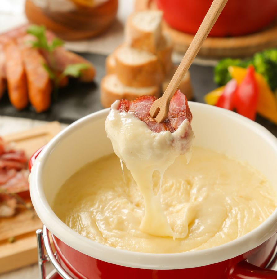 飲み放題2時間付き4,000円】チーズフォンデュ食べ放題＆料理10品