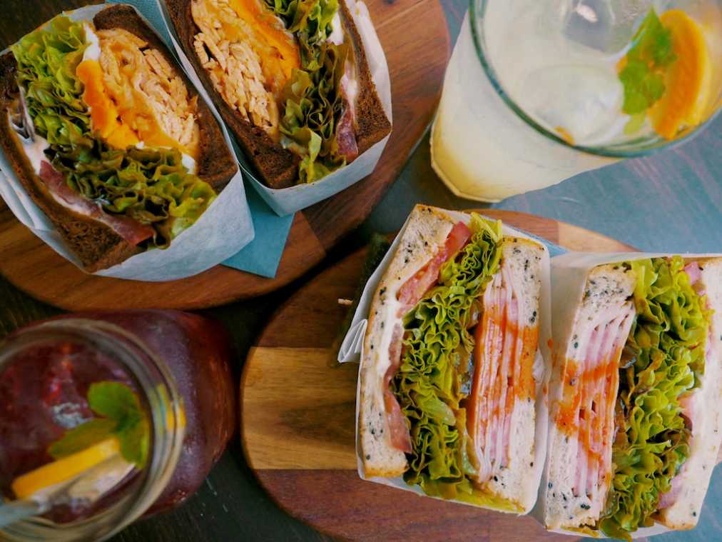 ボリューム満点なのに超ヘルシー！満腹必至の絶品サンドイッチ