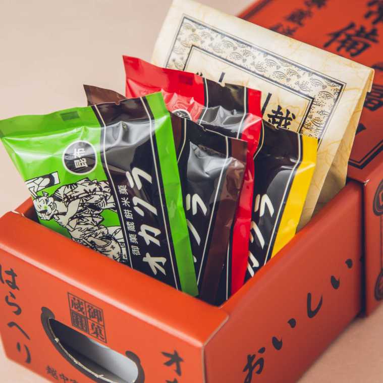 越中富山の常備菓子　1080円