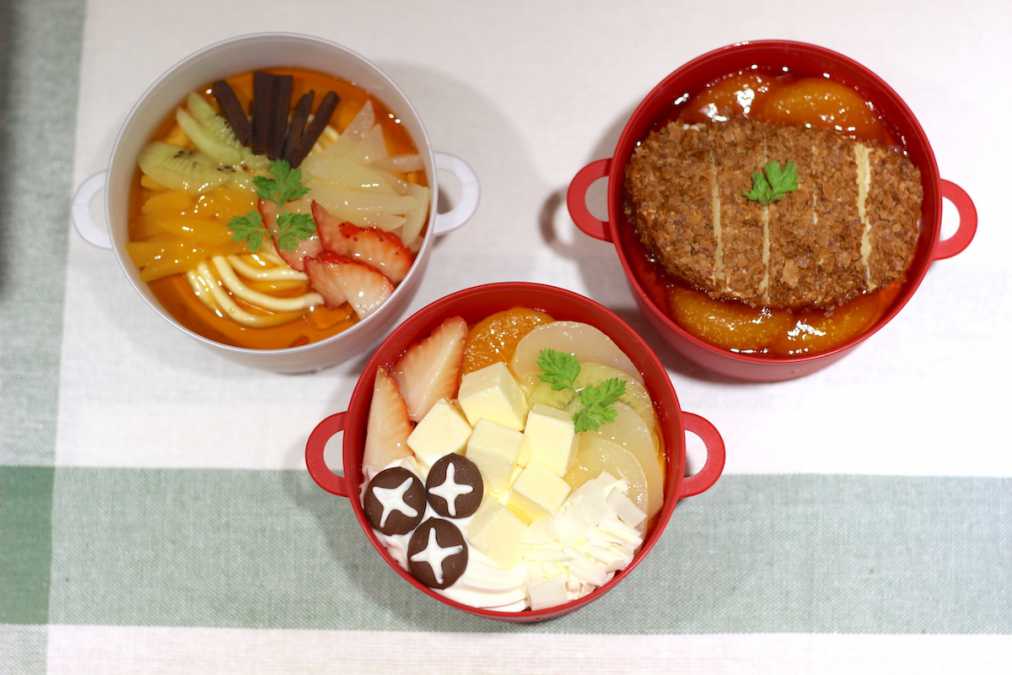 （左から）冷やし中華、お鍋、カツ丼　各500円