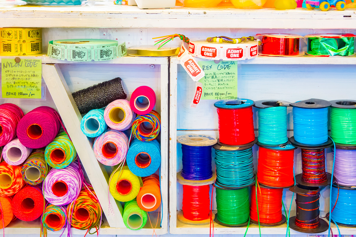 メキシコのナイロンコードはミサンガを作ってもかわいい