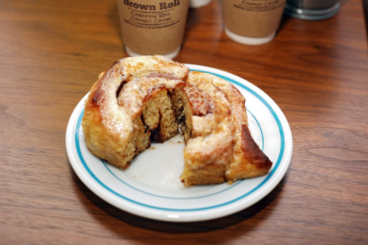 シナモンロール　380円