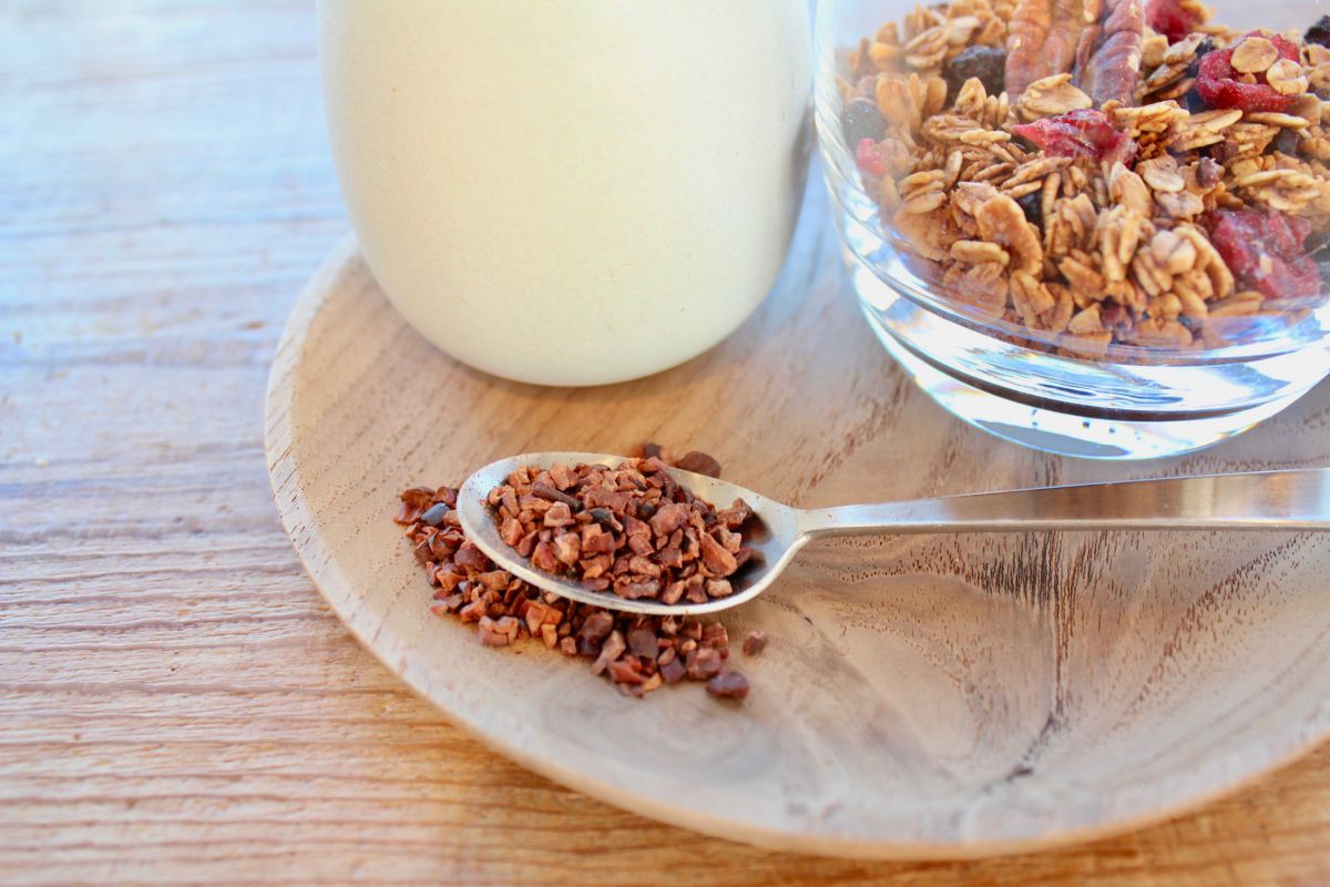 グラノーラ・カカオニブ（454円）