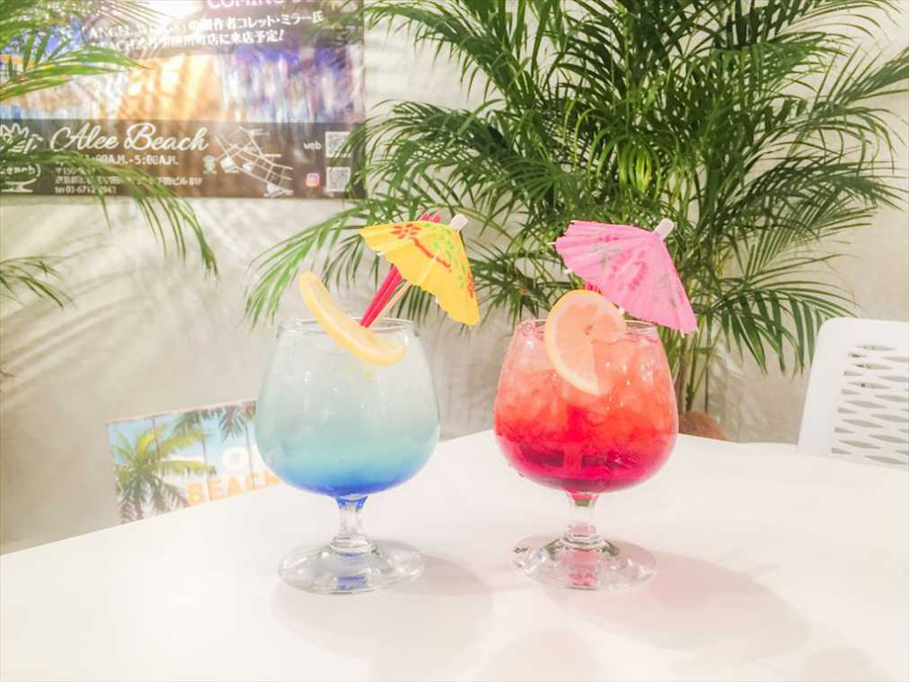 アリービーチ・シャーリーテンプル 各800円