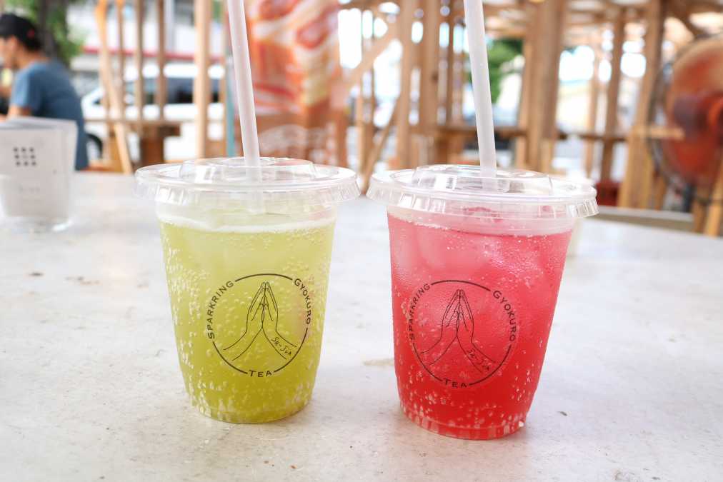 Su-jin　玉露スパークリング、ハイビスカス＋Sujin 　各400円