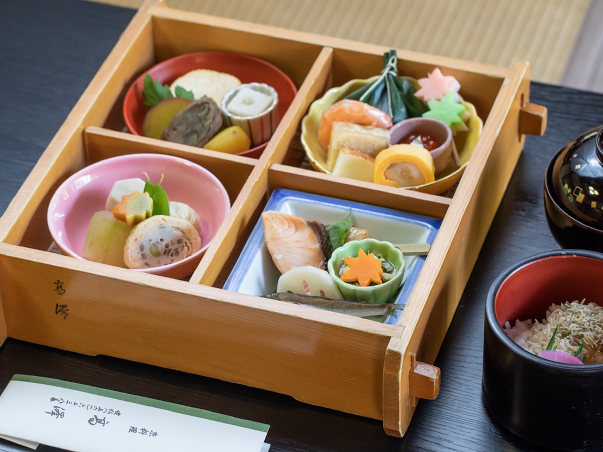 知らないと損！紅葉シーズン限定、「東福寺」非公開塔頭のランチスポット