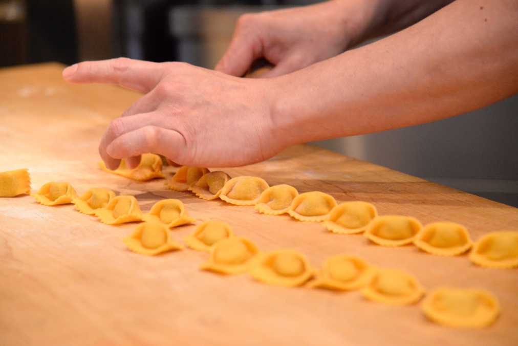 “パスタの天才”が作るパスタに感動！ センスが光る店内の装飾にも注目してみて