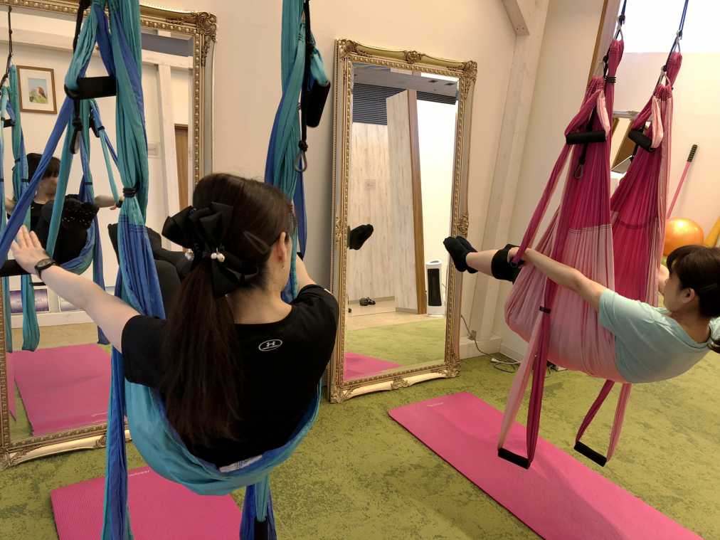 ハンモックでダイエット!?“新感覚空中エクササイズ”で楽しく痩せる