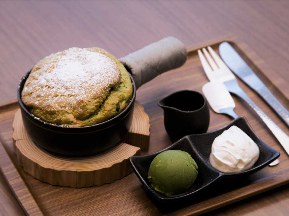 畔屋特製パンケーキ1100円