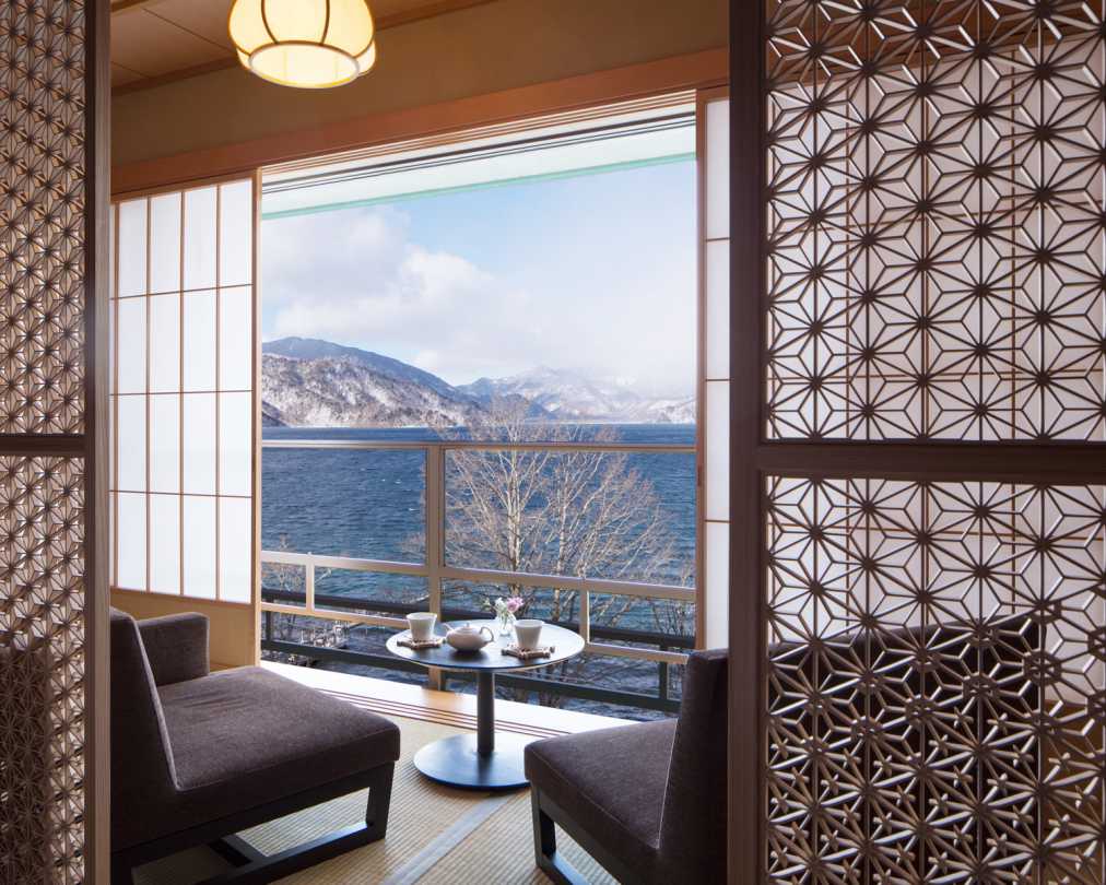 星野リゾートで伝統文化を体感できる？日光下駄のタップダンスは必見