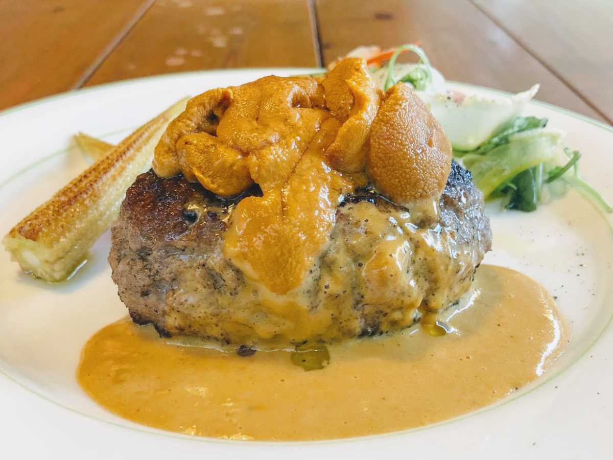 雲丹とお肉の極上コラボにもうトリコ!中目黒で話題の贅沢すぎるハンバーグ