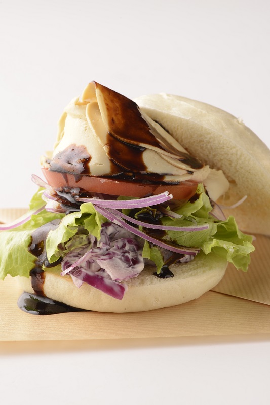 「湯葉チャーシューバーガー」486円