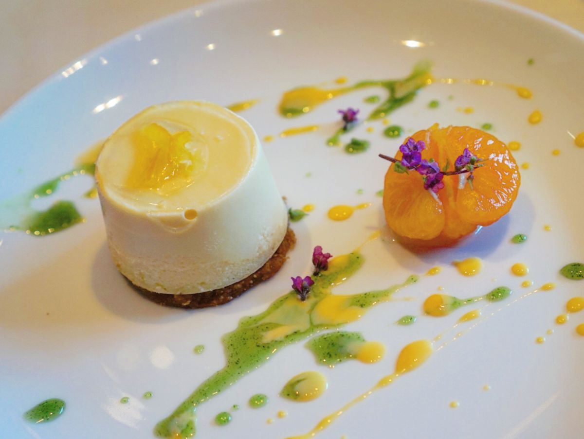 柚子チーズケーキ　1200円