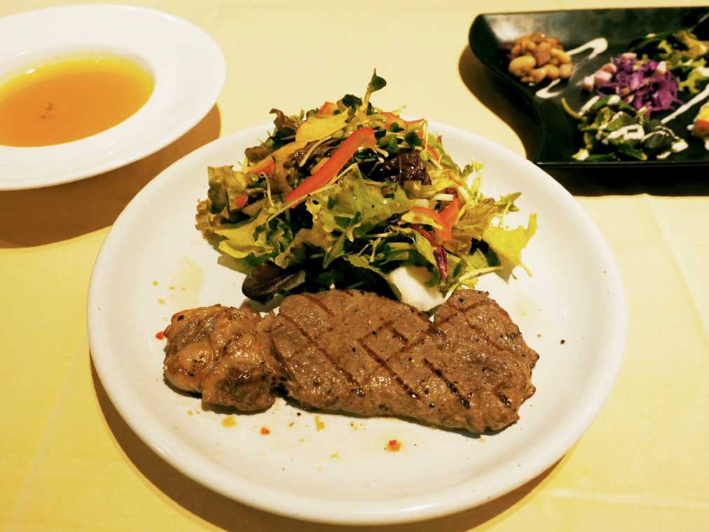 コースもステーキボウルも全部500kcal以下！︎ダイエット女子必訪のレストラン