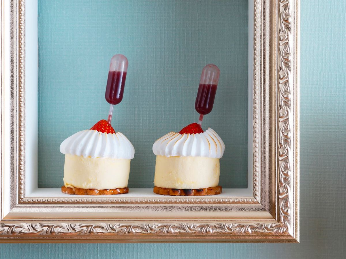 これはアート？いいえスイーツです。まるでミュージアムのようないちごビュッフェ