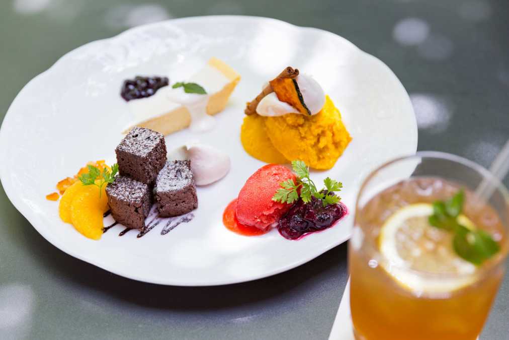 ドリンクは爽やかな味わいの「ティーソーダ」648円