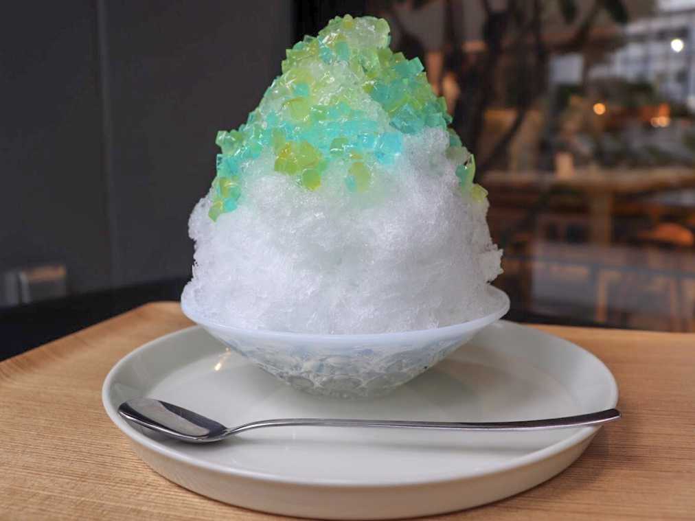 日向夏ヨーグルト　972円