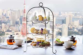 AfterMOON Tea 1人分4104円（2時間制／フリードリンク）※写真は2名用