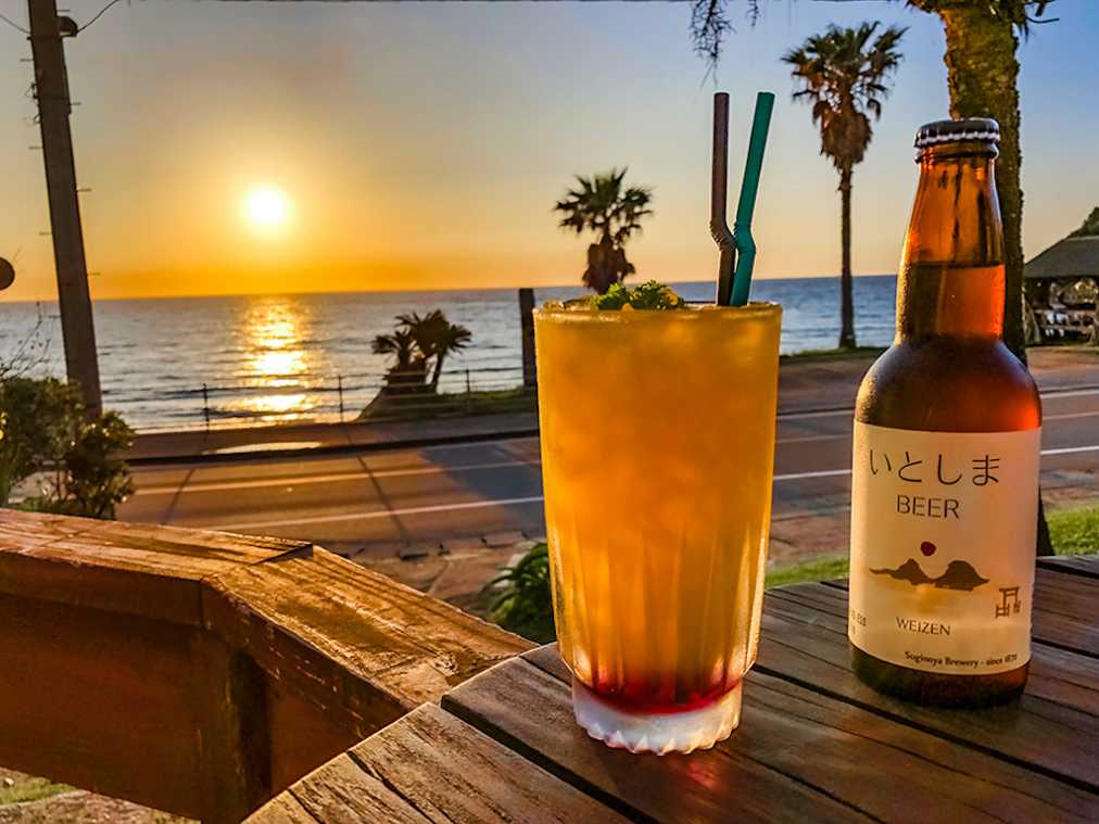 サンセットビーチ750円、いとしまBEER800円