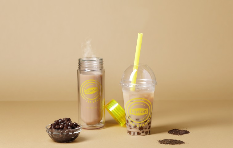 「タピオカ・ロイヤルミルクティー（イエローラベル）」600円、「タピオカ・ロイヤルミルクティー（アールグレイ）」620円。いずれもDoubleのみ