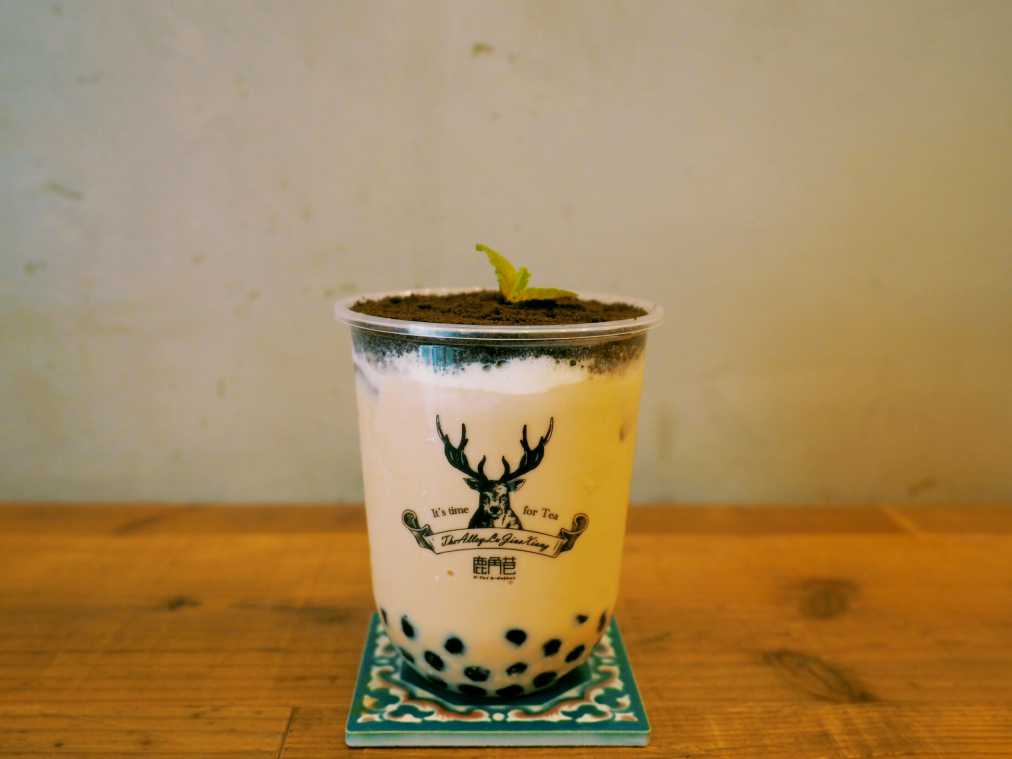 盆栽タピオカミルクティー　Mサイズ　648円