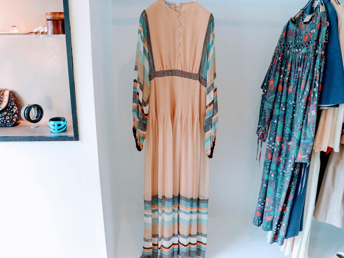 ドレス　3万6000円