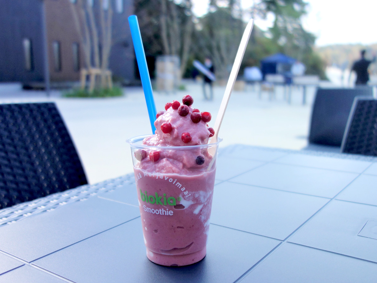 リンゴンベリースムージー 680円（税込）