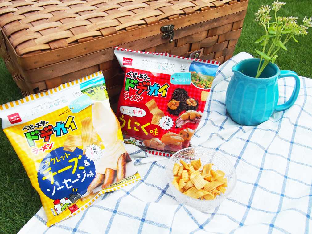 るるぶ＆more.×おやつカンパニーコラボ第1弾！北海道編は「うに」と「チーズ」