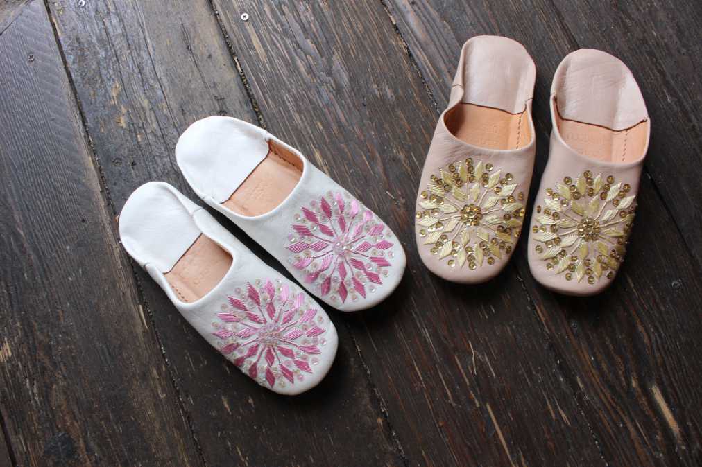 バブーシュ　各4212円