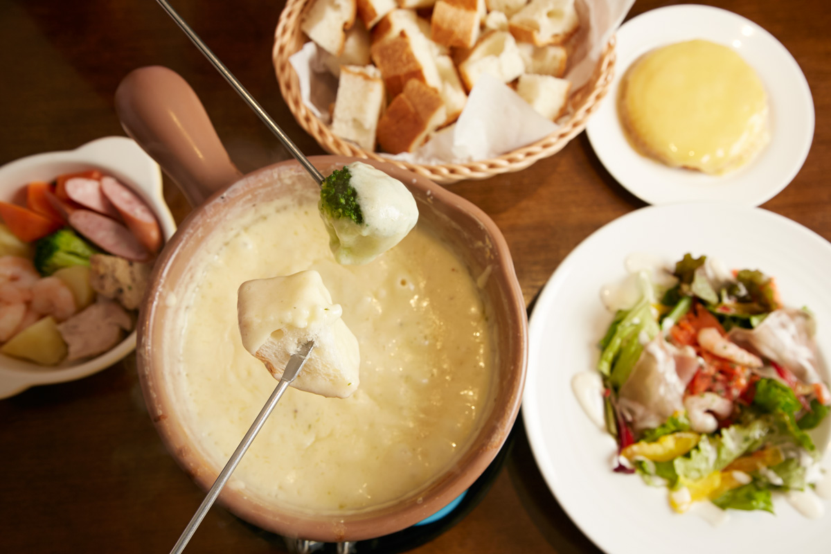 チーズフォンデュセット（2人前4320円）※注文は2人前～