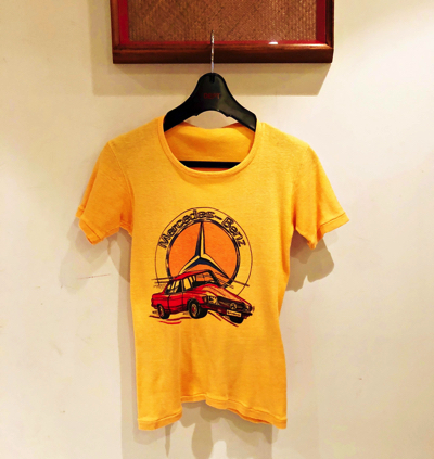 「黄Tシャツ」5400円