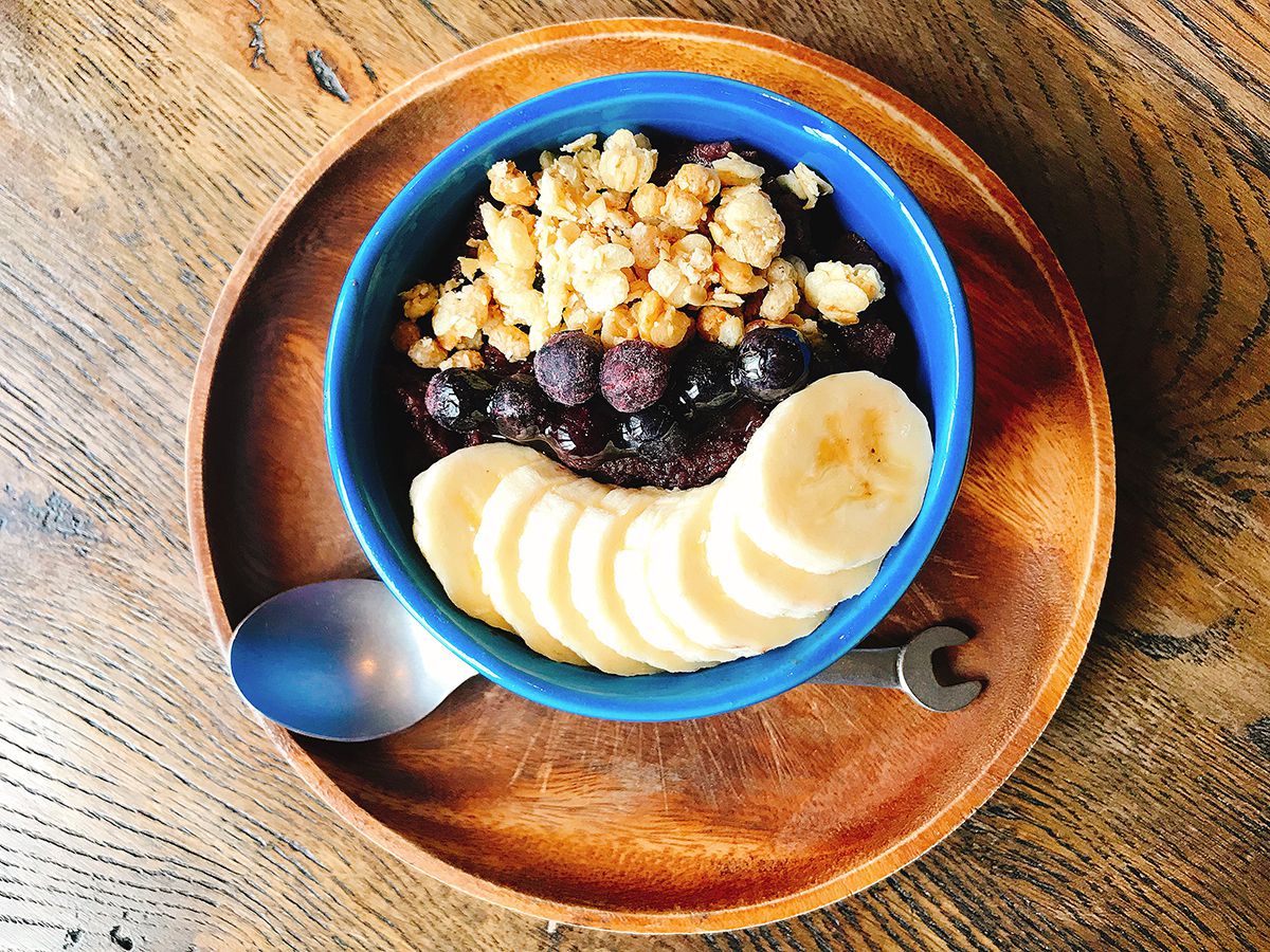 ブルーツリーアサイーボウル 1400円